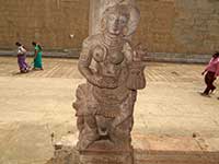 jambukeswarar temple image